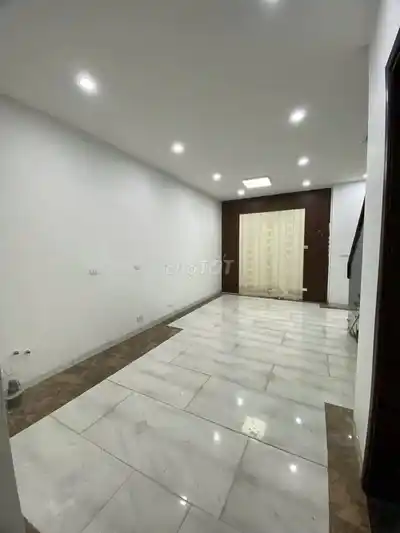 Аренда дома с садом в районе Тонг Кук 5, Тан Trieu, 100 кв.м, 4 этажа