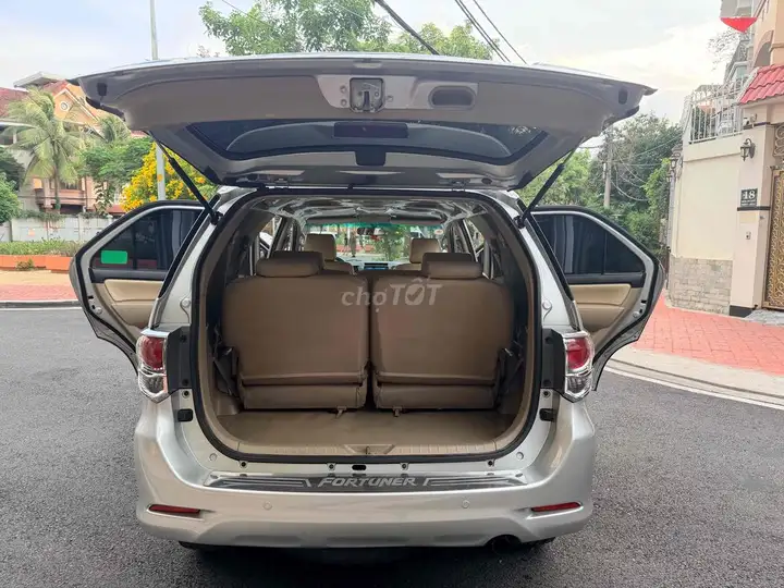 Toyota Fortuner 2.5G механика 7 мест 2016 г.в.