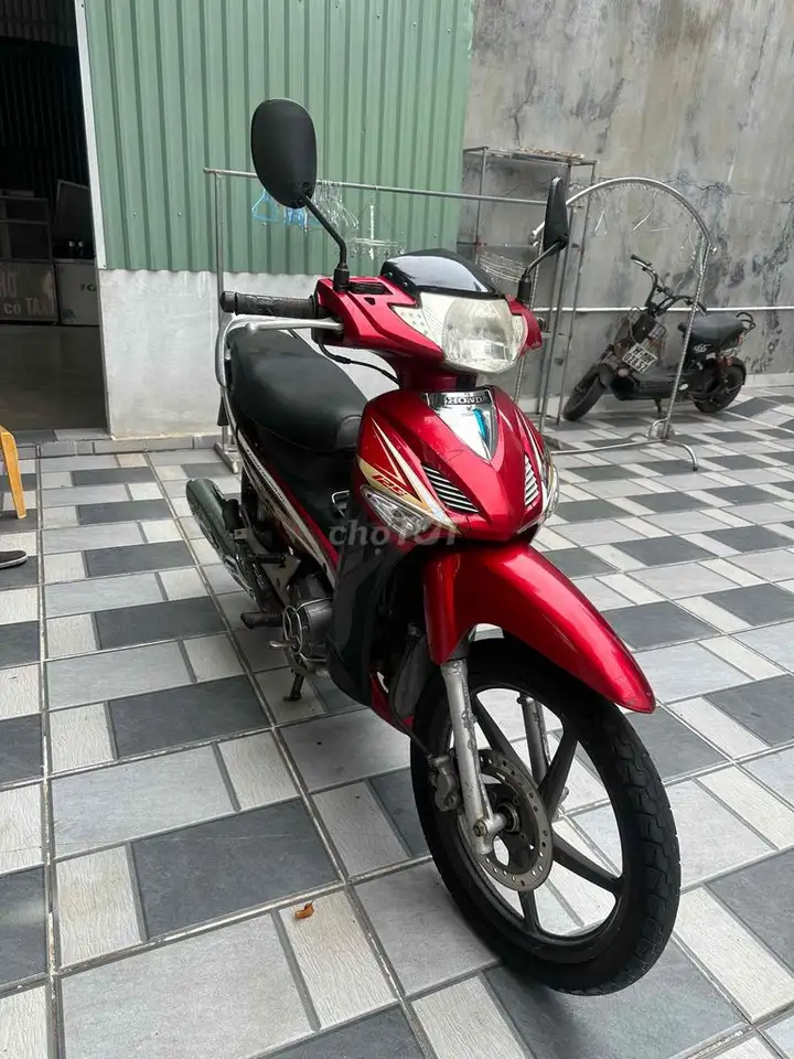 Honda Future 2009 Красный