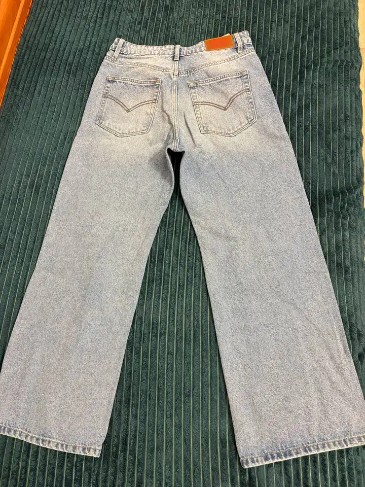 Джинсы Levi's 30w