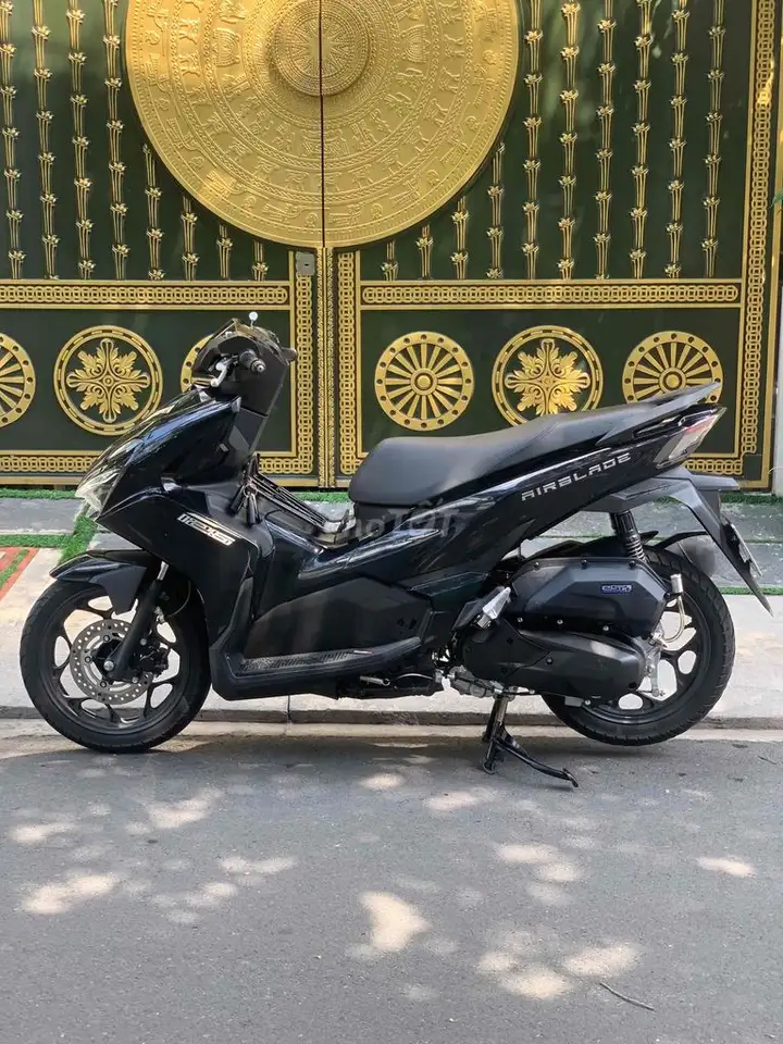Honda Air Blade 125 2026 Черный 8000 км