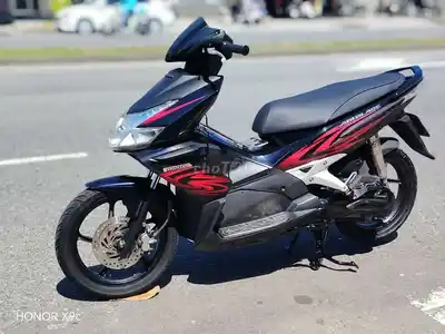 Honda Air Blade 2008 черно-красный, красивый номер