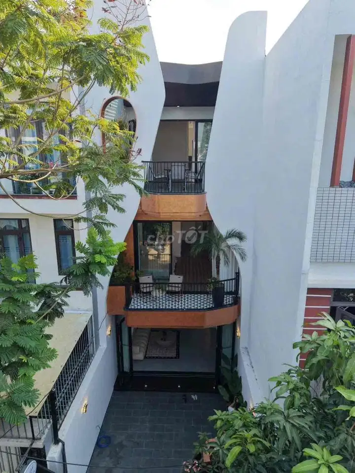 Дом 3 этажа, фасад улицы 7,5м, Хюинь Нгок Ду, Хоа Суан, Дананг