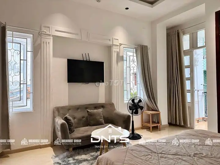 🏡 1-комн. квартира, балкон, мансардное окно, своя стиралка, лифт, рынок Тан Динь