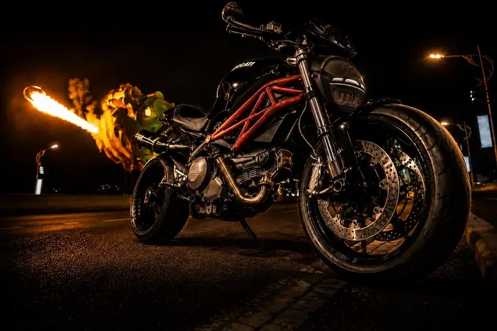 Ducati Monster 795