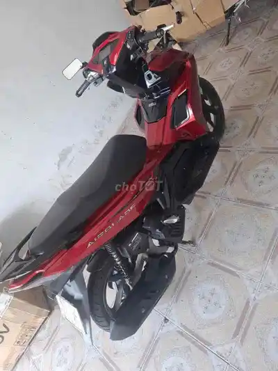 HONDA AIR BLADE 2022 КРАСНО-ЧЕРНЫЙ