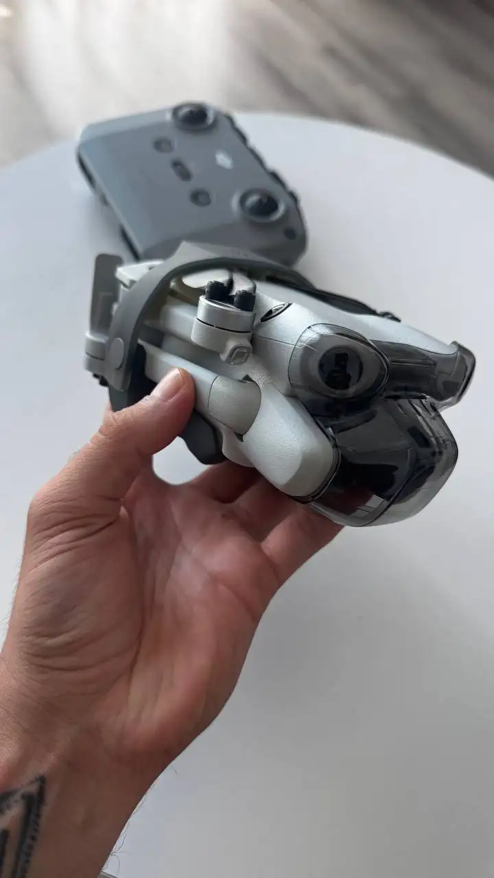 Дрон Dji mini pro 4