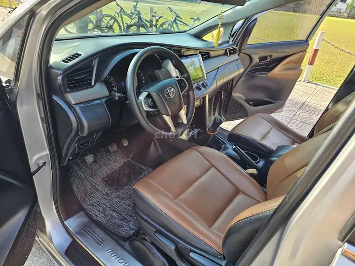 Toyota Innova 2.0E МКПП 2017. Отличное состояние. Супер качество