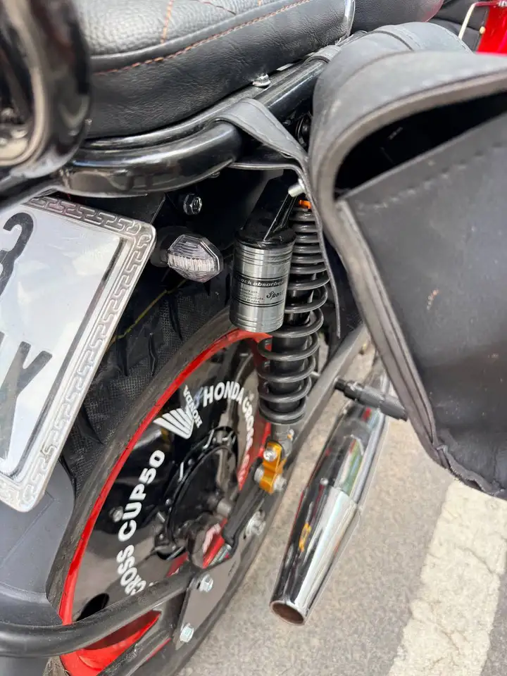 Кастомный Honda 50 см³