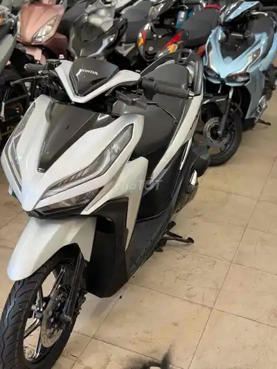 Honda Vario 150 2021 серебристый похер в рассрочку первый взнос 13 млн