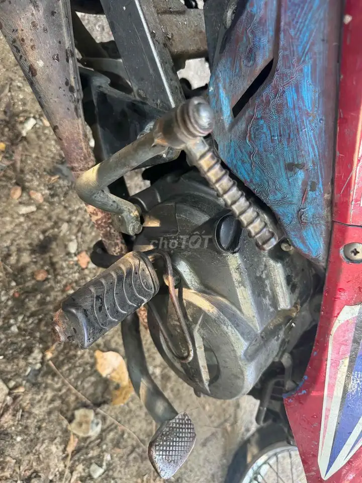 Мотоцикл Honda Wave красный