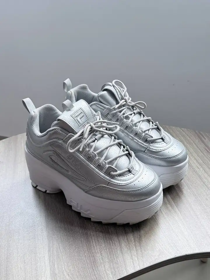 Кроссовки Fila, весы Picooc, посуда, корзина плетеная, кроссовки Nike