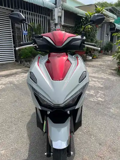 Honda AB 125 ABS 2026 серый цемент 200км
