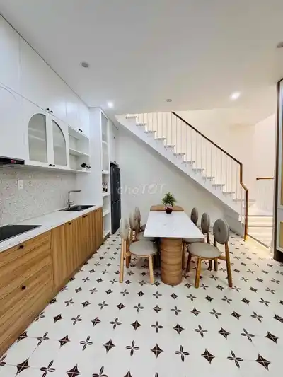 🔥 ЛЕ ХОНГ ФОНГ – ЦЕНТР ХАЙ ЧАУ – НОВЫЙ ДОМ 🔥 🏡 60М² – 3 ЭТАЖА