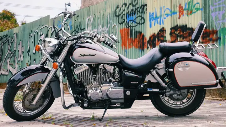 Honda Shadow VT 750