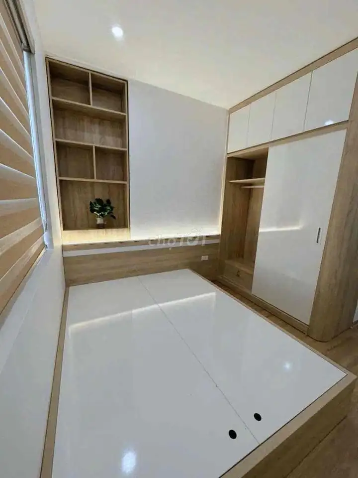 Угловая квартира 2 спальни, 62 м², полная меблировка, Linh Dam