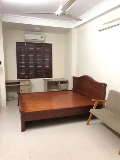 Аренда дома 32 кв.м, 5 этажей, в переулке Ку Чинь Лан, Тхань Суан