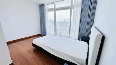 Двухуровневая квартира с 2 спальнями в Azura, Дананг