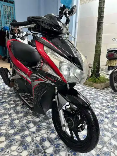 Honda Air Blade 2024 Красно-черный