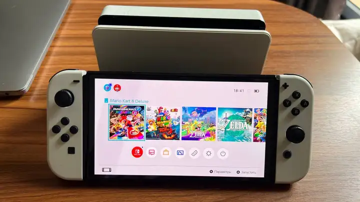 Nintendo Switch OLED