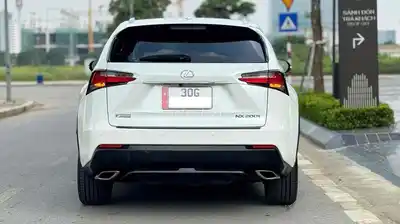 Lexus NX200T F Sport 2016, оригинал, 100 тыс. км, почти новый