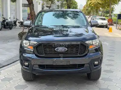 Ford Ranger XLS 2021 Автомат 90 тыс. км Черный