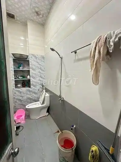 Дом у фасада на улице Фам Ны Танг, Тхань Кхе