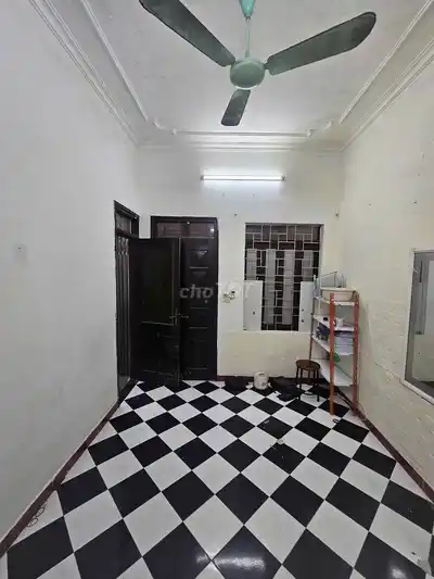 Дом в аренду 40 м x 3 этажа, 4 спальни, 2 спальни, Гонконг Май, Бах Май