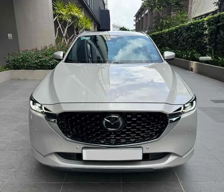 Mazda CX-5 Premium Exclusive 2025 золотой металлик