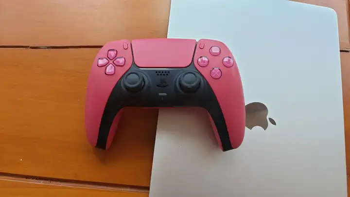 DualSense для PS5 — розовый