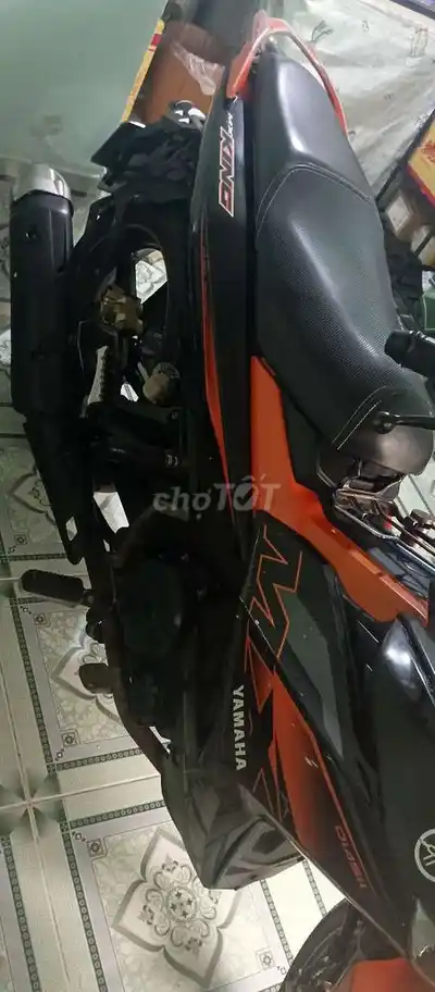 Возбудитель Yamaha 150 черный оранжевый
