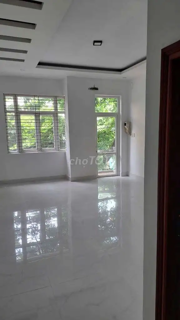 💥🏡Аренда 3-этажного дома с фасадом у оптового рынка, рядом с Ксовьет Нге Тинь