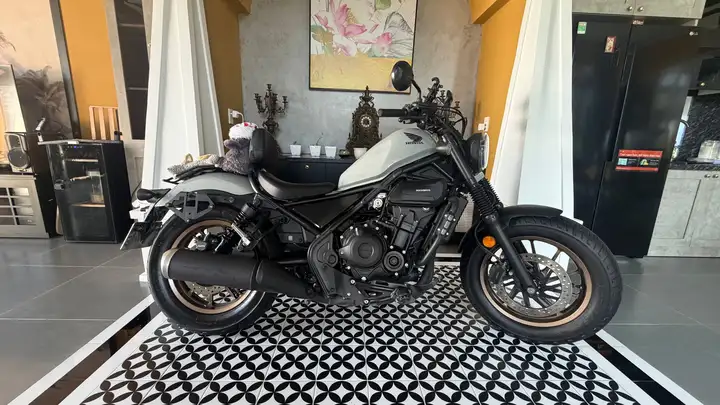 Honda Rebel 500