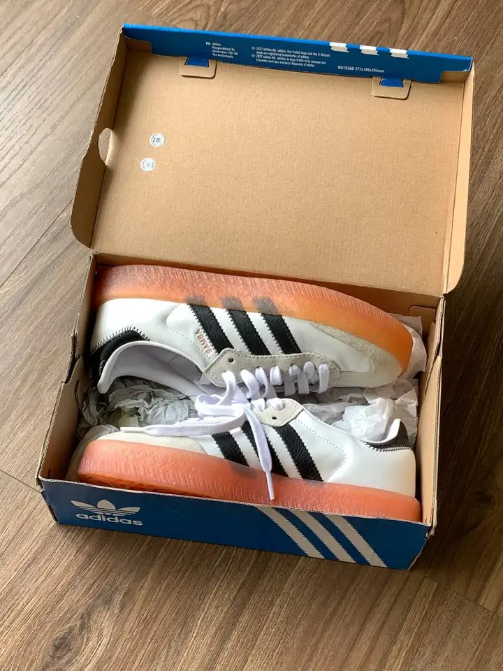 Кроссовки Adidas Sambae