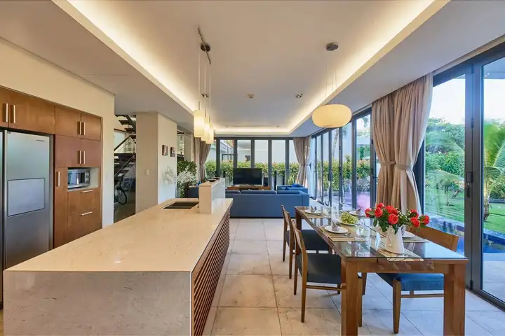 Villa 2 floors: 3 Bedroom 3WC 275m2