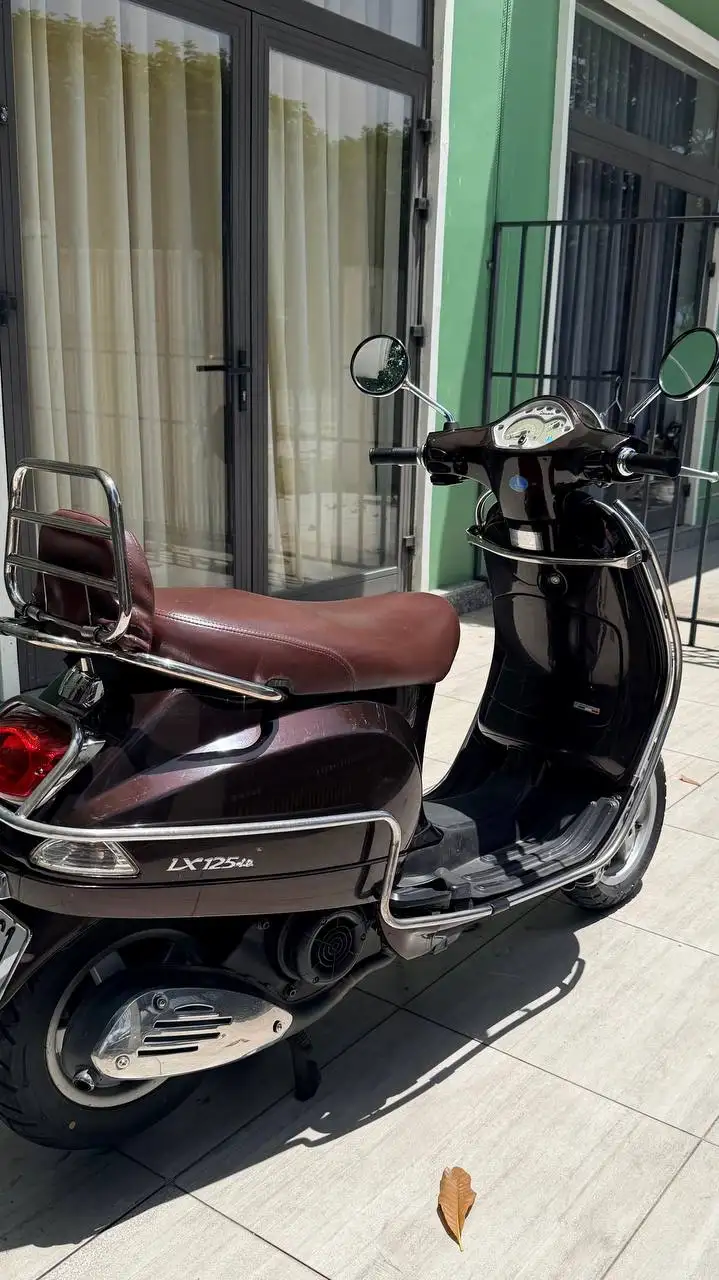Vespa LX125