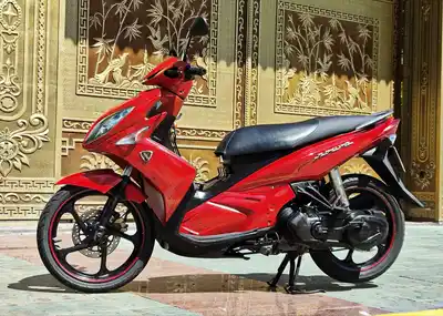 YAMAHA LX4 Nouvo 2011