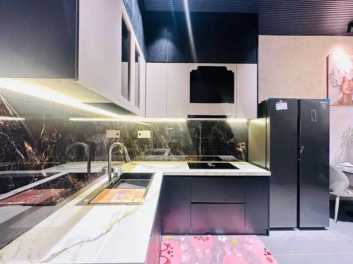 House 3 floors: 4 Bedroom 4WC 58m2