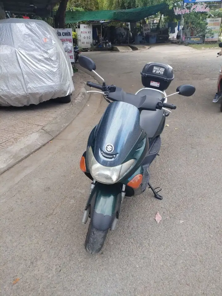 Suzuki Avenis 150 (2002)