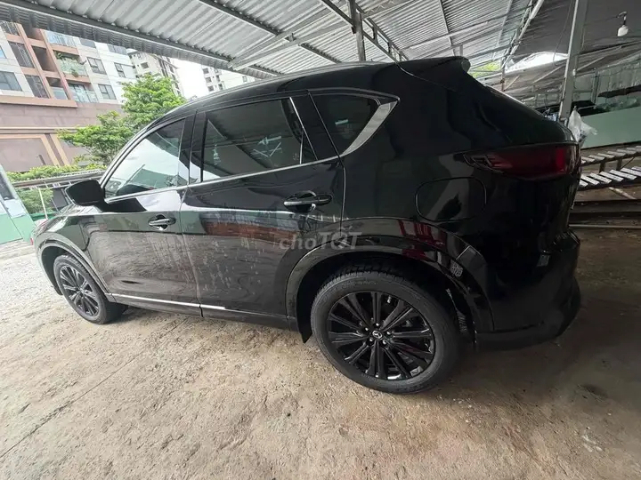 Mazda CX-5 Premium Sport 2025, черный, 2200 км