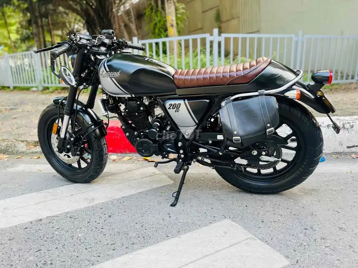 GPX LEGEND 200cc, пробег небольшой, новый, красивый мотобайк от хозяина