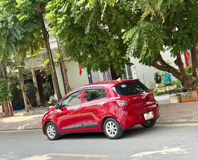 Hyundai i10 2016 1.2 AT Автомат Красный 110000 км