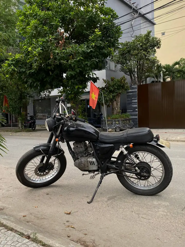 Suzuki GN 125