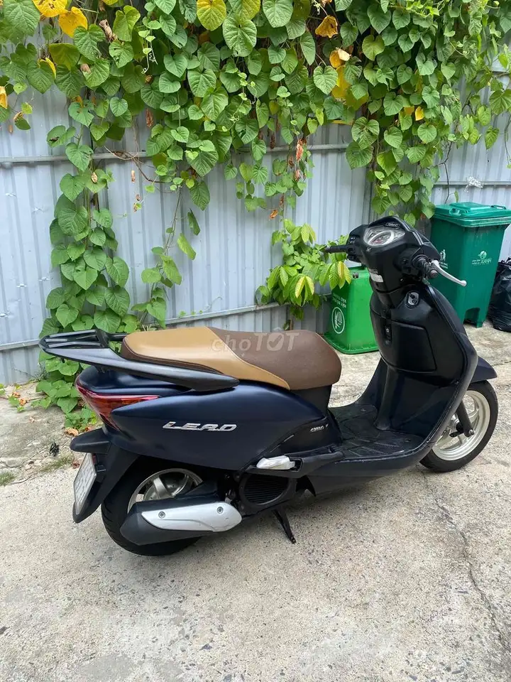 Honda Lead 110 fi сине-черный