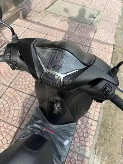 Honda SH 160i ABS 2024 Матовый черный Хошимин от собственника
