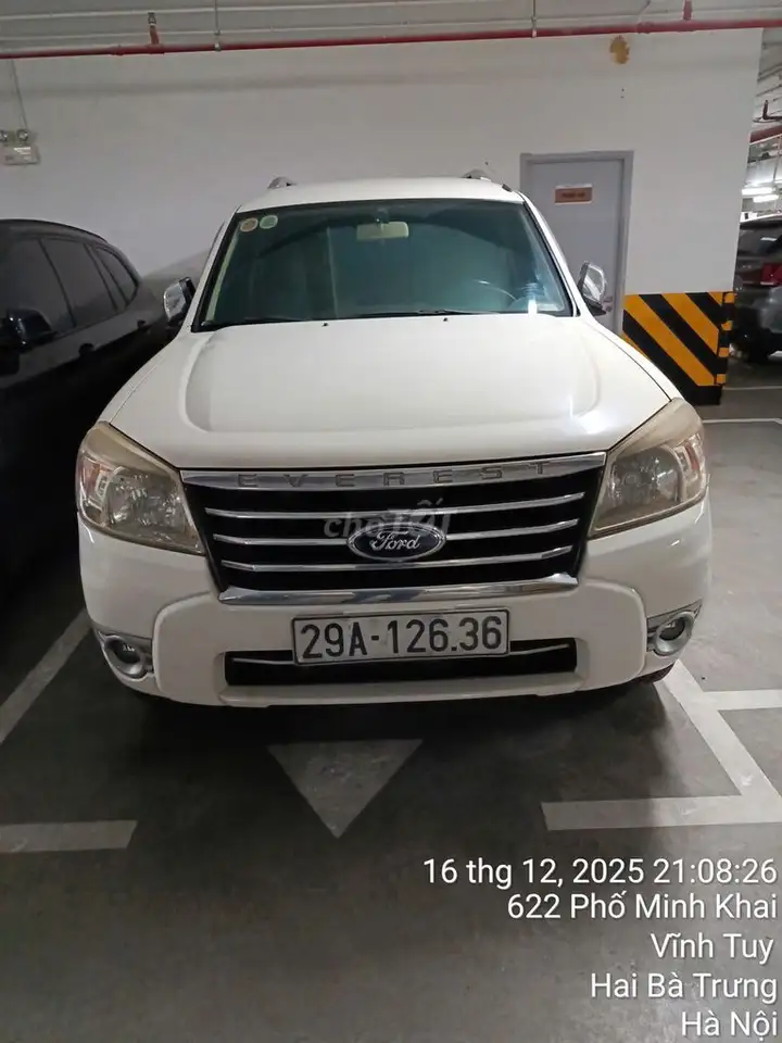 Ford Everest 2011 Белый Автомат 23.000.000 км