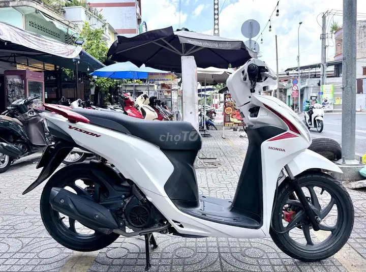 Vision 2019 Smartkey Белый госномер Хюэ Частное лицо