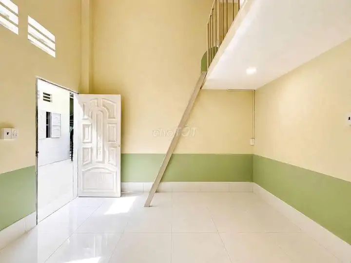 🏠 Новый дуплекс у путепровода Го Зюа и оптового рынка Тхы Дык