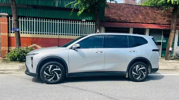 VinFast Limo Green 2025 Серебристый 9900км