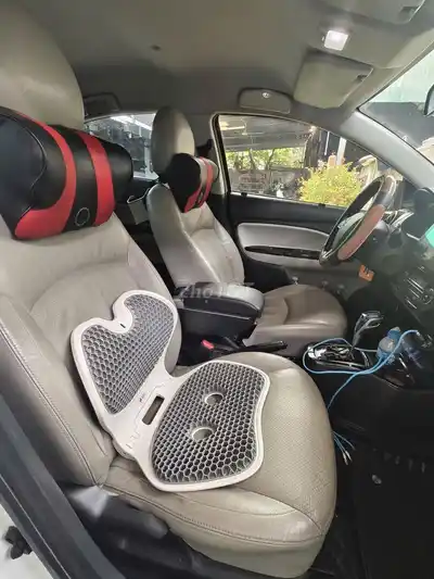 Mitsubishi Attrage, 5 мест, бензин, автомат, 115 000 км